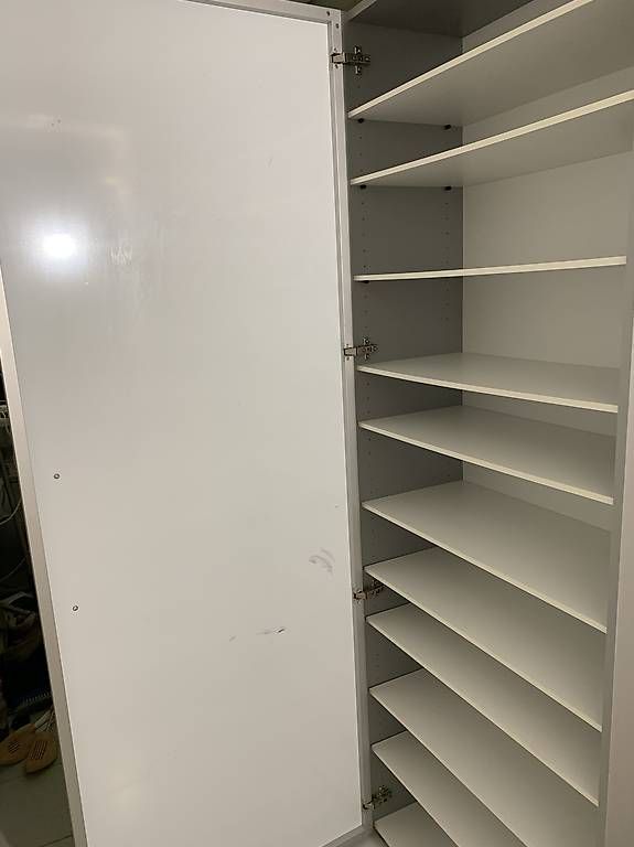 Schränke: Schuhschrank mit Spiegel  – Gebraucht aus Egg b. Zürich von manuli2005
