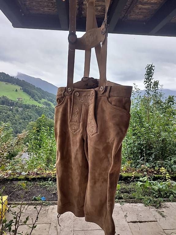 Krüger Pantaloni: Lederhose Krüger – Usato da Rieden SG venduto da des_k88g