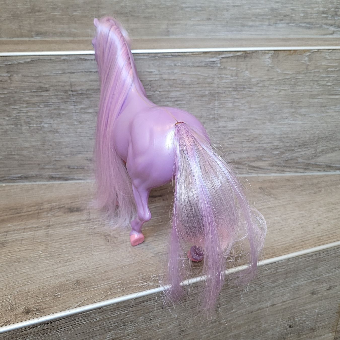 Spielzeuge: Barbie Pferd Wallemähne Pony – Gebraucht aus Niederbuchsiten von klengyel 2