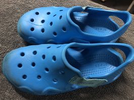 Crocs Sandalen blau 13 Gr. 30-31