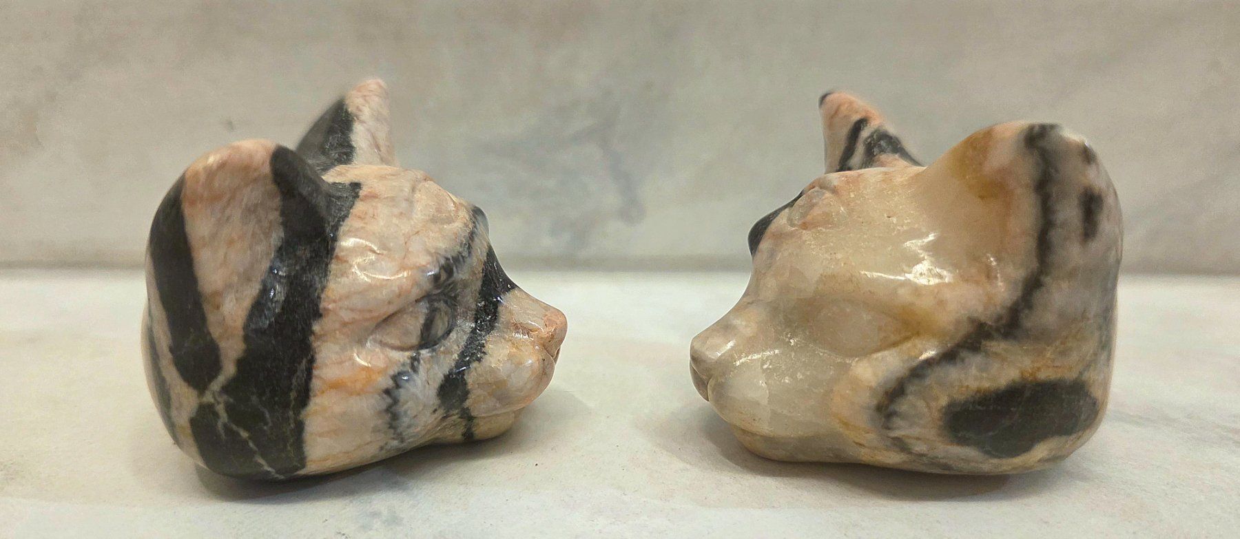 Mineralien & Heilsteine: 2 Zebra Jaspis Katzenköpfe 351g – Neu und originalverpackt aus Matzingen von Shay_Crystalz 2