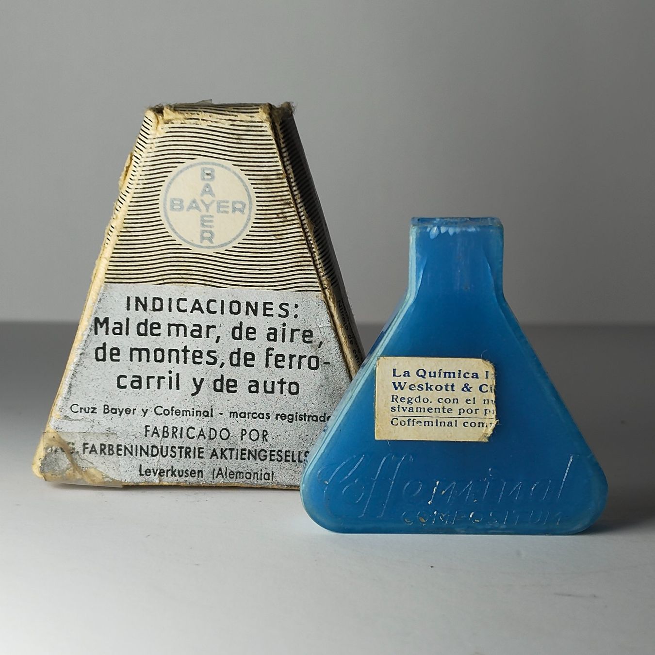 Pots: Kleine BAYER Coffeminal Dose + Box Vintage – D'occasion à Monthey par 19_karen_84 1