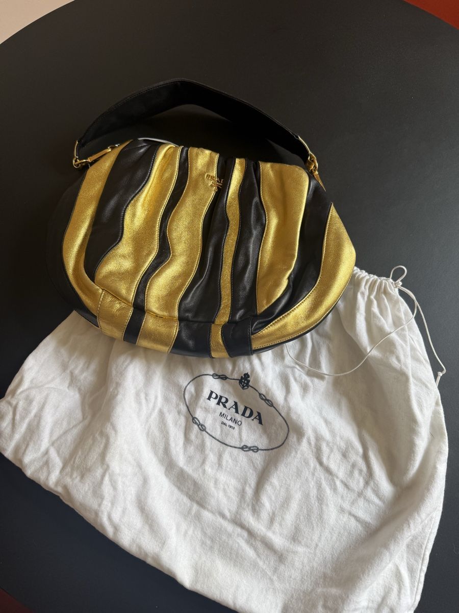 Prada Sacs femmes: Prada Handtasche – D'occasion à Zürich par Nel5 1