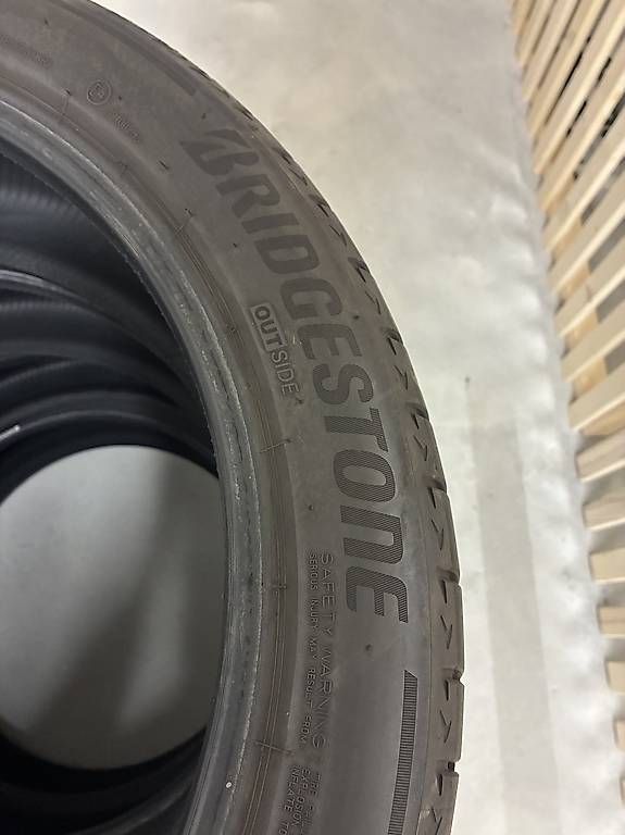 Altro in Scrittura & Disegno: Sommerreifen Bridgestone 235 45 20 – Usato da Neuenhof venduto da Gt5.Performance_ 1