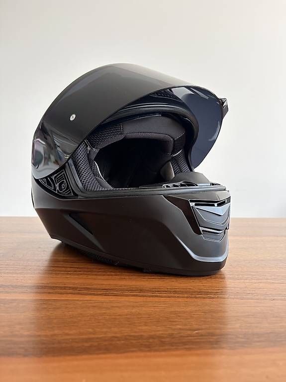 Helme & Visiere: Casco da moto Airoh – Gebraucht aus Giubiasco von ale_9ncx 3