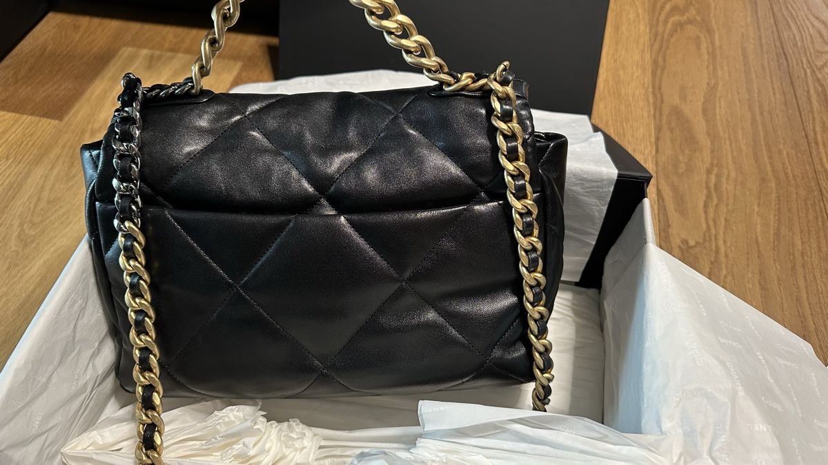Chanel Borse da donna: Chanel 19 – Usato da Paradiso venduto da Under_sun 3