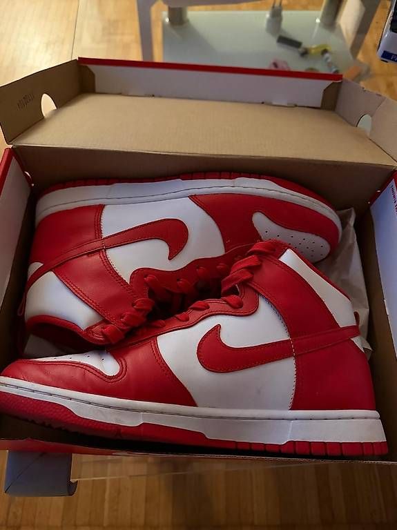 Scarpe da uomo: Nike dunk high university red – Usato da Ostermundigen venduto da val_sh6r
