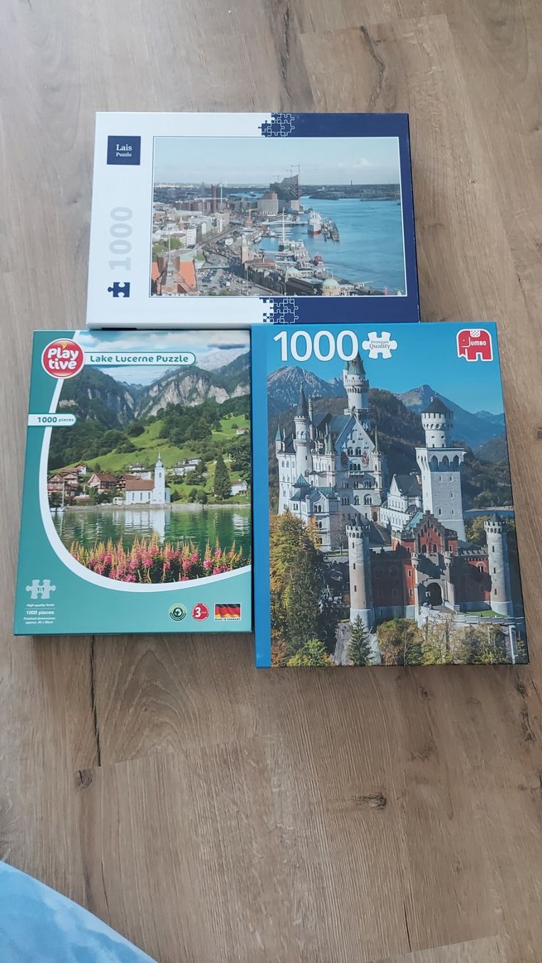 Puzzle: 3 Puzzles mit 1000 Teilen – Usato da Anglikon venduto da Yari05