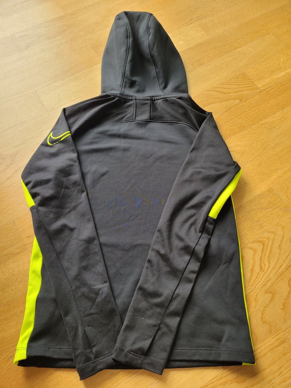 Nike Maglioni & Felpe: Pullover Nike CR7 – Usato da Winkel venduto da Madziacz 1