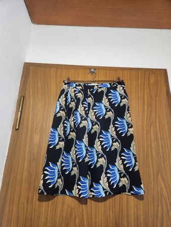 Jupe & Other Stories motif floral noir bleu EUR 36