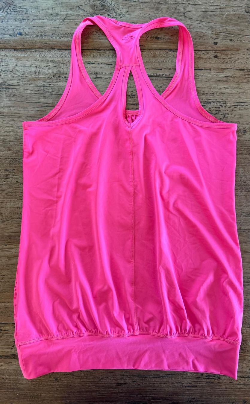 Top: Sport Top. Pink. Gr. S. – Usato da Zürich venduto da Sunnyflower97 5