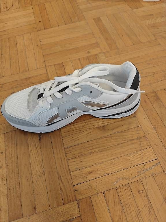 Scarpe da donna: Sneaker Bench, Grösse 40, neu – Nuovo e nell'imballaggio originale da Samedan venduto da t_p_8nvs 3