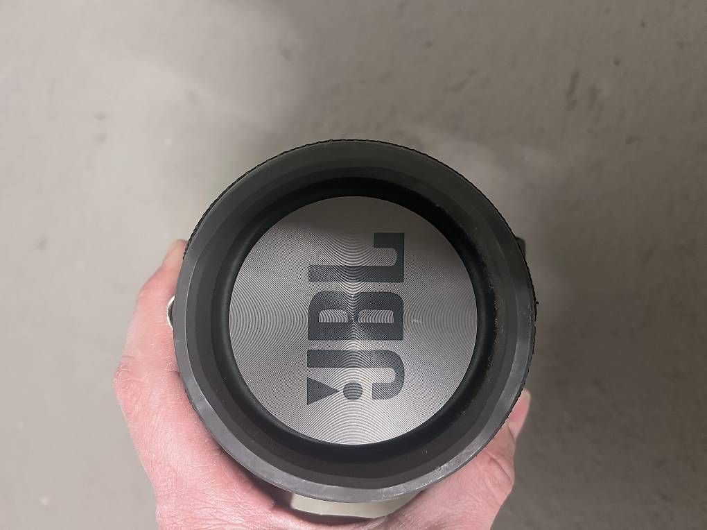 JBL Lautsprecher: JBL Xtreme Bluetooth Lautsprecher - Gen1 – Gebraucht aus Spreitenbach von env_tk78 2