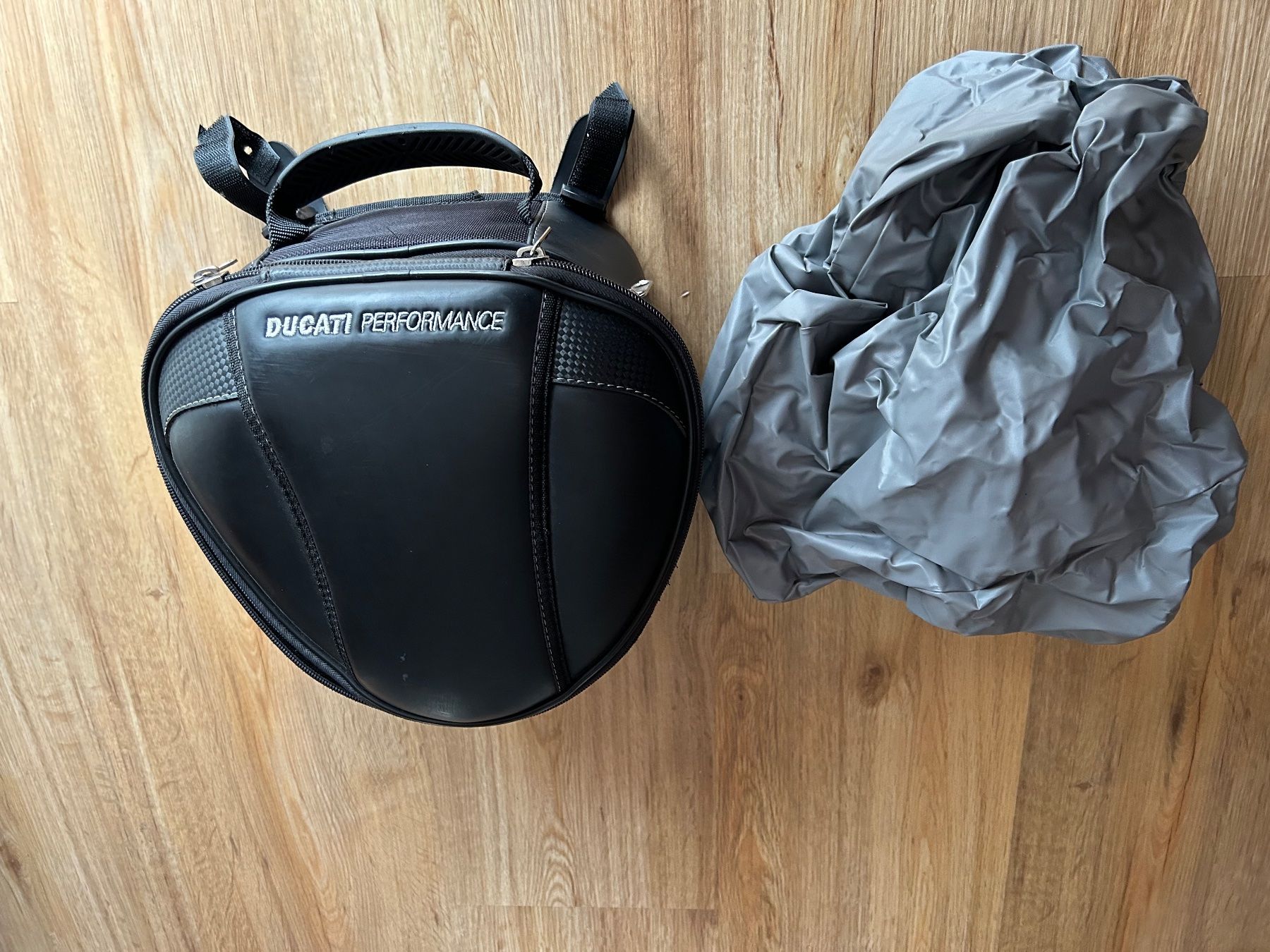 Borse: Ducati Motorrad Tasche Performance – Usato da Goldswil venduto da von_77sq 1