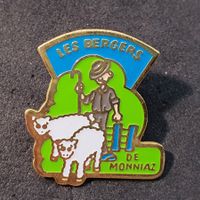 Y069 - Pin Les Bergers  De Monniaz Hirte Schaf
