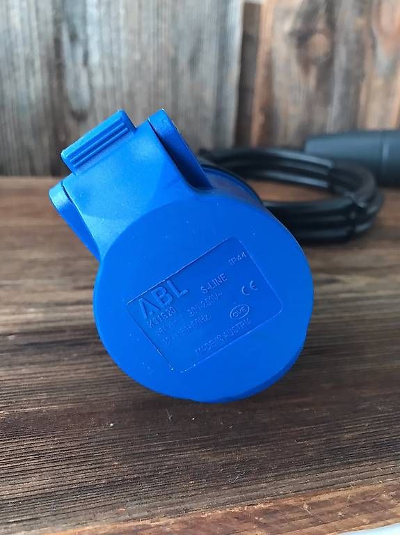 Cavi: Camping Kabel mit eckigen Polen – Usato da Egolzwil venduto da taraxacum65 4