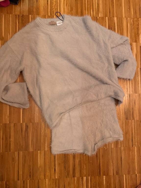 Lots de vêtements: Set H&M – D'occasion à Zürich par _nushy