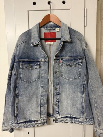 Jeansjacke Levi’s Premium Denim / Gr L / neuwertiger Zustand