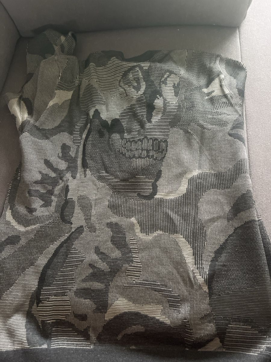 Alexander Mcqueen Pullover & Sweatshirts: Alexander McQueen Skull Print Sweater Size L - Cool! – Gebraucht aus Oberägeri von rus_7vhx 3