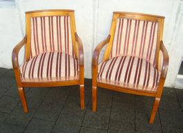 2 antike Biedermeier Armlehnsessel