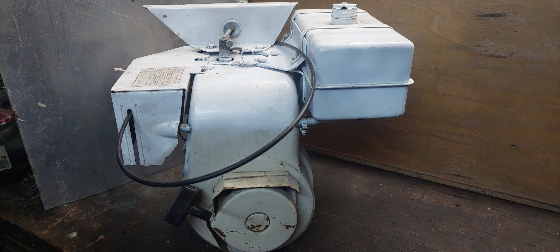 Motori: Stationärmotor TECUMSEH H60, aus Schneefräse – Difettoso da Wald ZH venduto da Troll1949 3