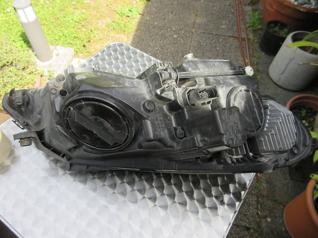 Mercedes-Benz Fari: Phare avant gauche Mercedes E-Class W212 – Usato da Champagne venduto da nan_2dwz 3