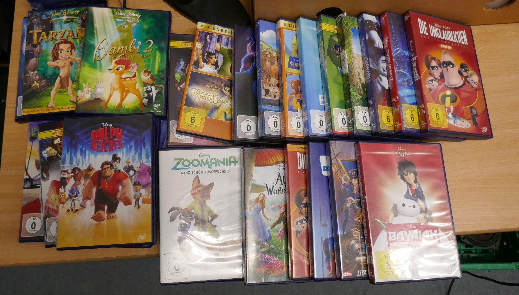 Tutti i DVDs: Diverse Disney DVDs – Usato da Wenslingen venduto da FairlightCMI