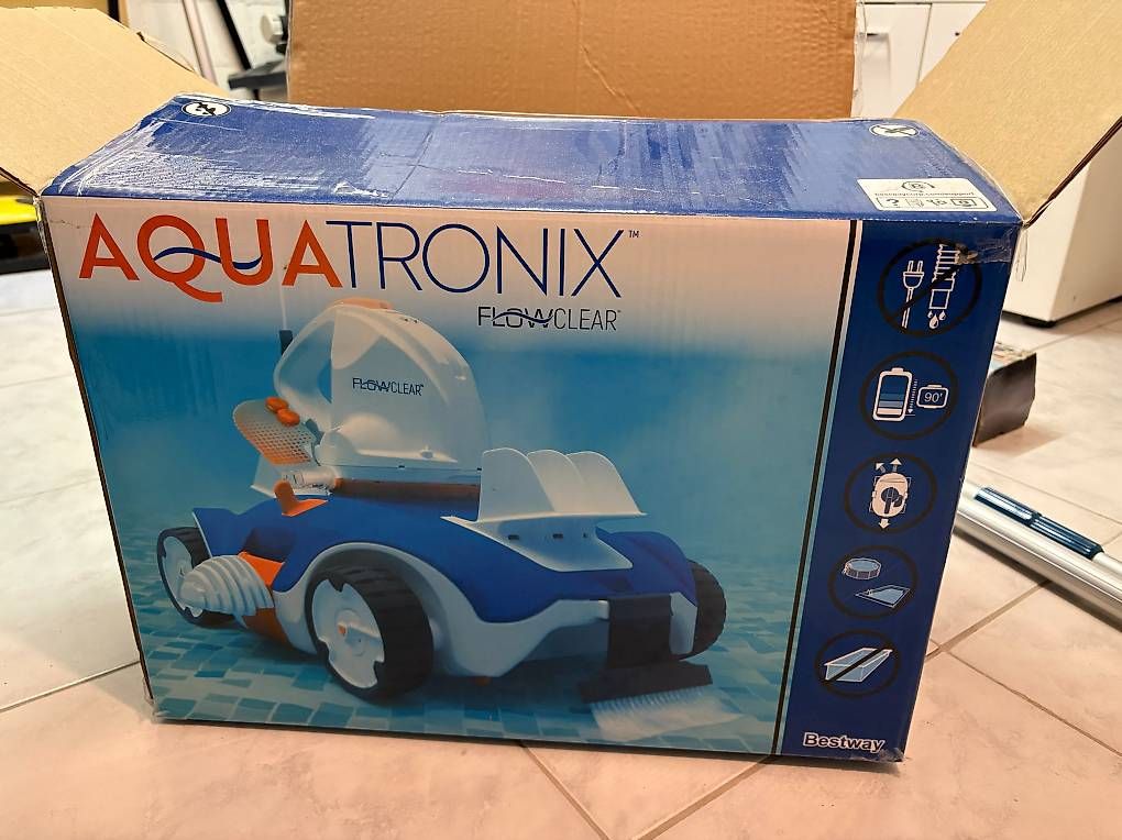 Bestway Accessori per Piscine: Bestway Aquatronix Flowclear Poolroboter – Usato da Zetzwil venduto da hesher