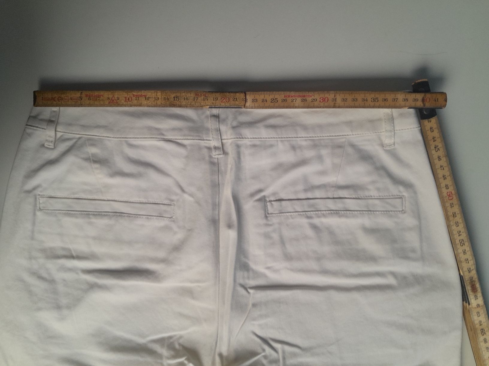 Asos Pantalons: pantalon blanc asos taille W 32 L 32 – D'occasion à Genève par ang_fd8z 9