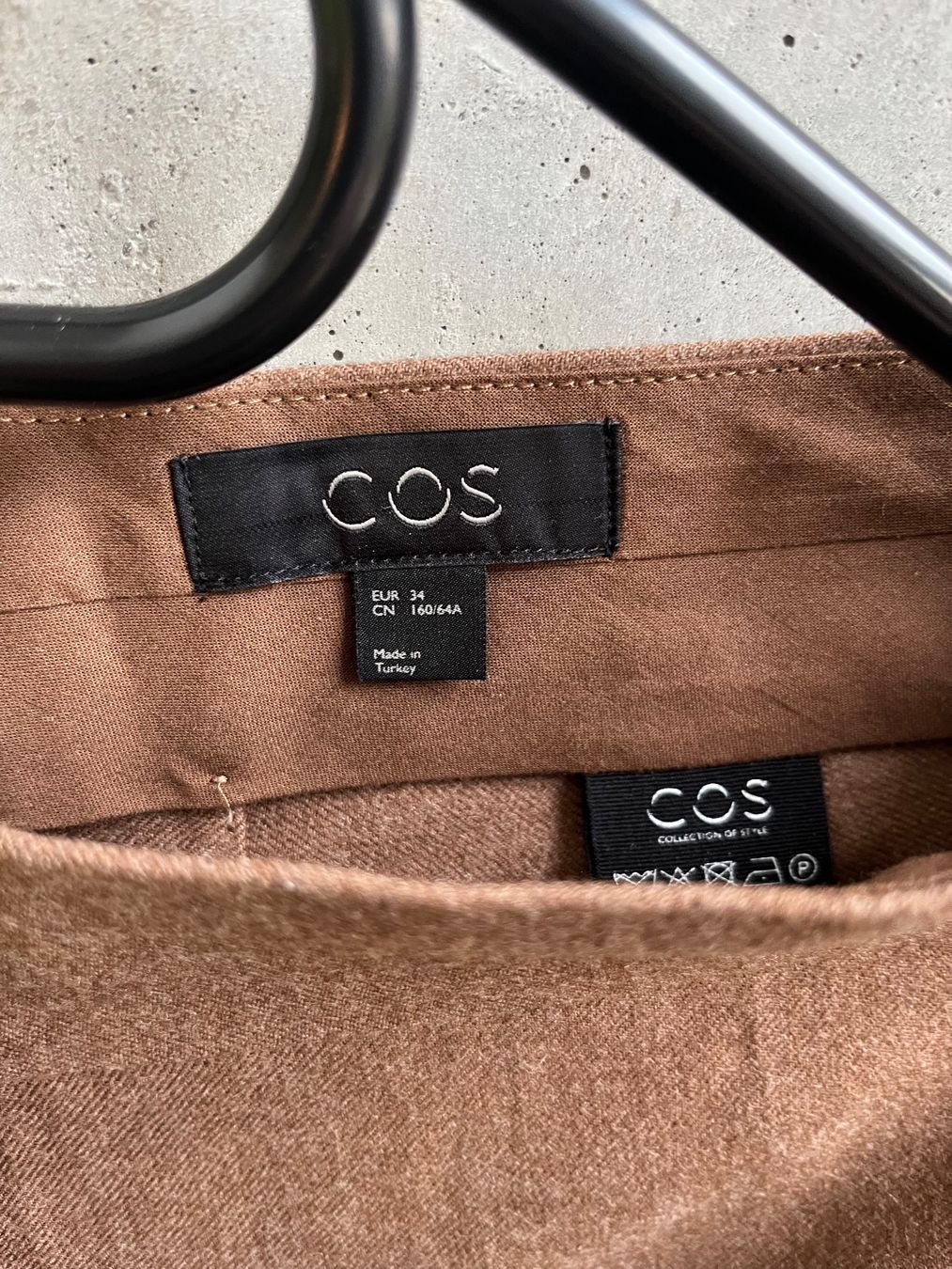 Pantaloni: COS Hose braun – Usato da Bern venduto da leokislig 1