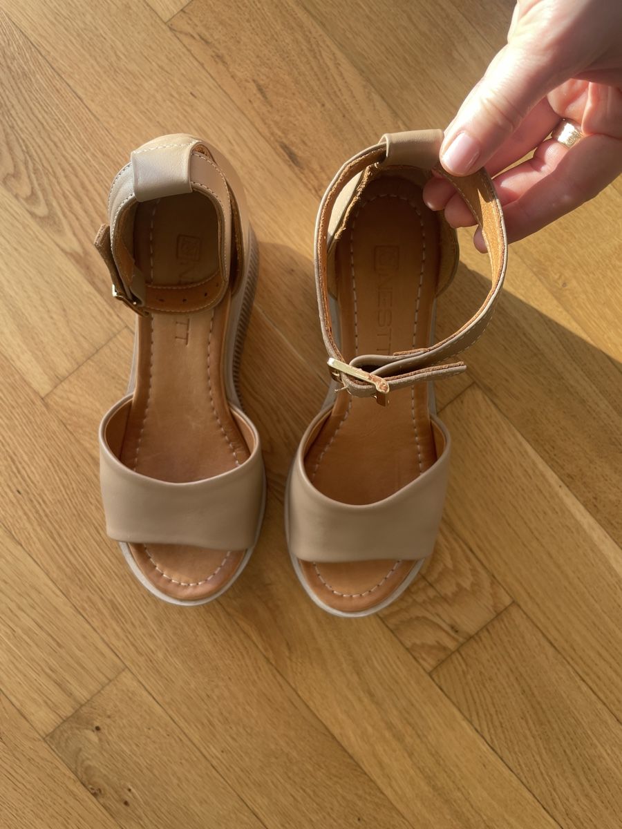 Damenschuhe: Leather platform sandal shoes 37 – Neu (gemäss Beschreibung) aus Zug von dmjtita 2
