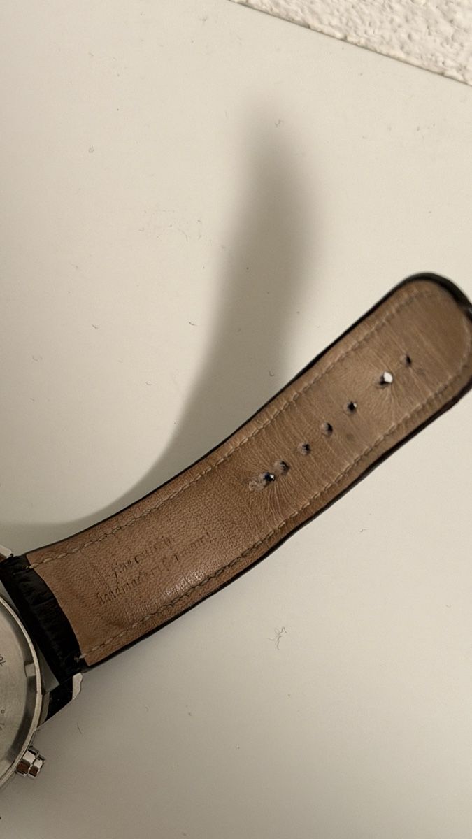 Zeppelin Orologi: Zeppelin 100 Jahre Chronograph, Leather Strap Watch – Nuovo (secondo la descrizione) da Zürich venduto da kor_pm27 6