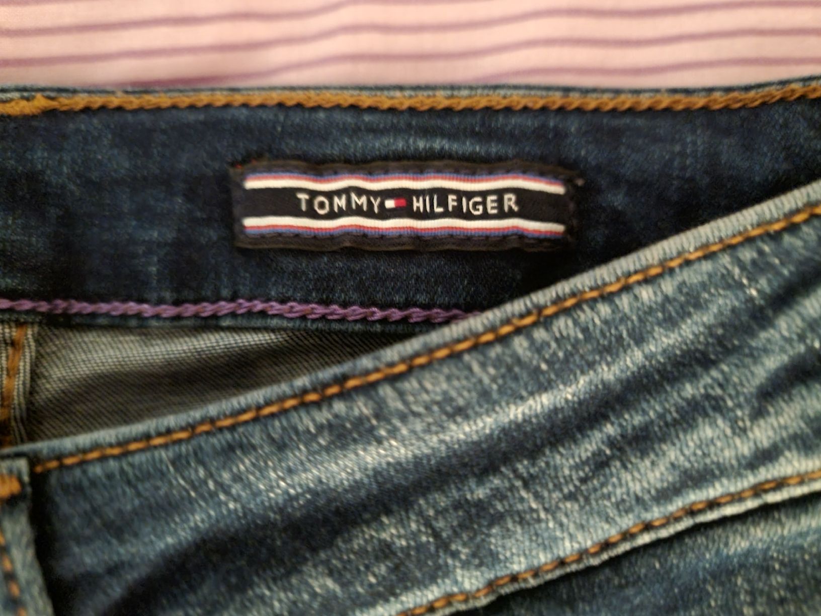 Tommy Hilfiger Lotti & Set di vestiti: Tommy Hilfiger / ZARA – Usato da Zürich venduto da Ralaualiyas 4