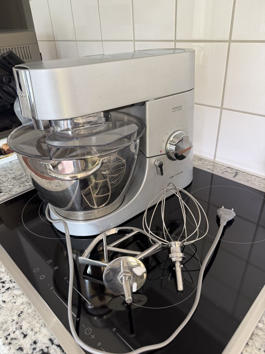 Kenwood Elettrodomestici da cucina: Kenwood Chef Titanium Küchenmaschine, , – Usato da Zürich venduto da sne.swiss 1