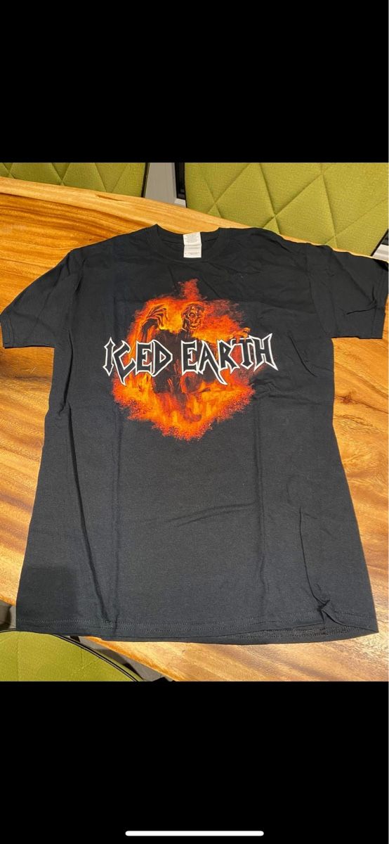 T-shirt: Iced Earth Shirt Gr M, neu – Nuovo (secondo la descrizione) da Holziken venduto da BlackCrow