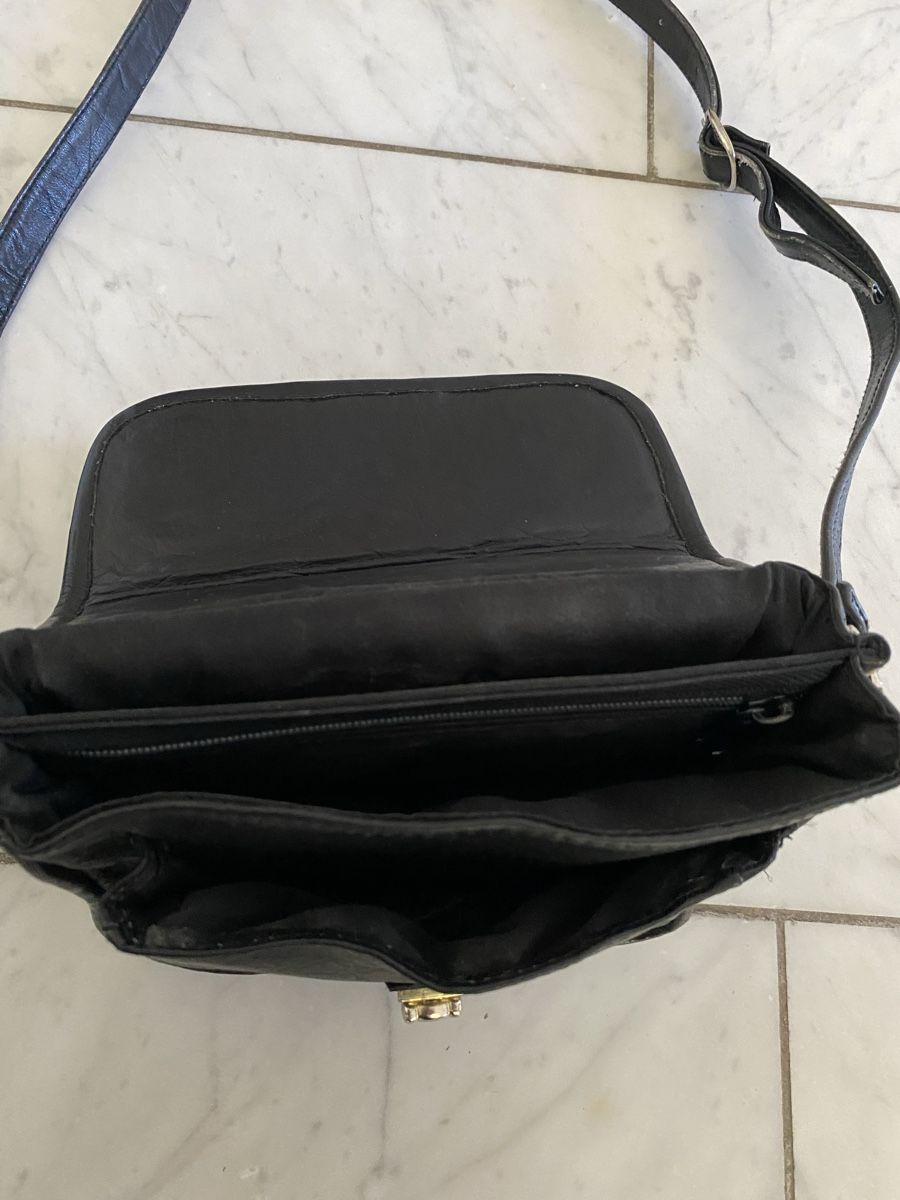 Borse da donna: Handtasche aus Leder – Usato da bonaduz venduto da nicki073 1