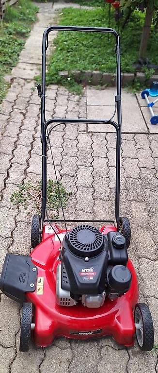 Tagliaerba: MTD Smart 51 BO Benzin-Rasenmäher – Usato da Muri AG venduto da Edlerweiss 1