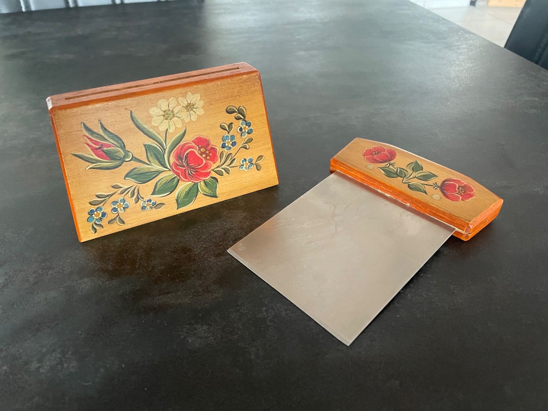 Posate: Ancien Couteau à Fromage – Usato da Vallamand venduto da Bricbracbroc82