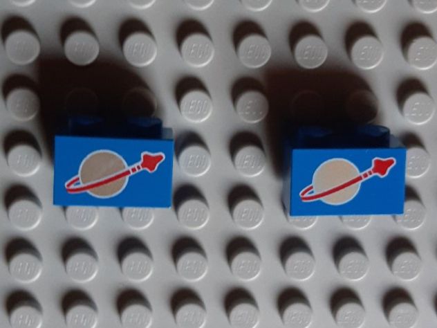 Lego Kit di costruzioni: LEGO Classic Space - Bedruckte Bricks Moon Pattern - 3004p90 – Usato da Muhen venduto da Legoholic 1
