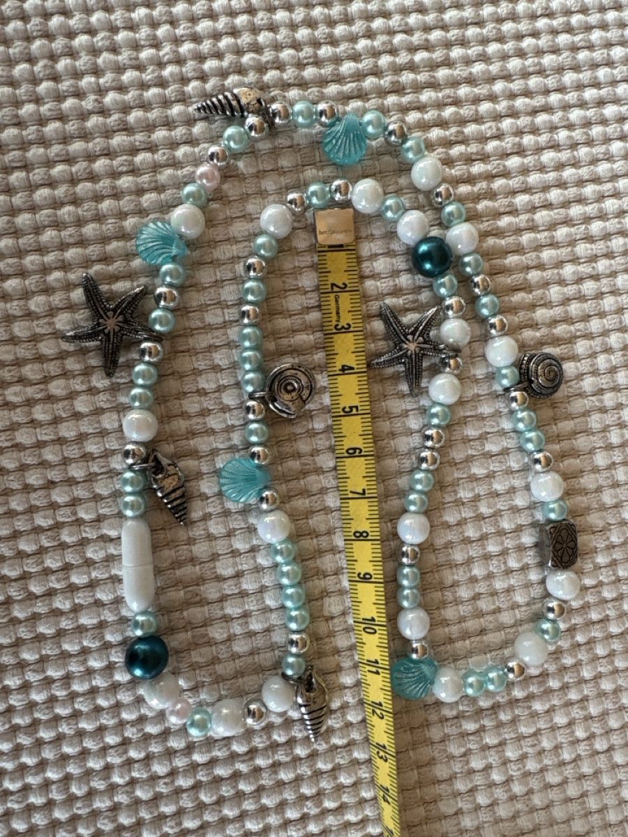 Colliers: Modeschmuck Kette aus Kunststoff – D'occasion à Rümlang par resale35 1