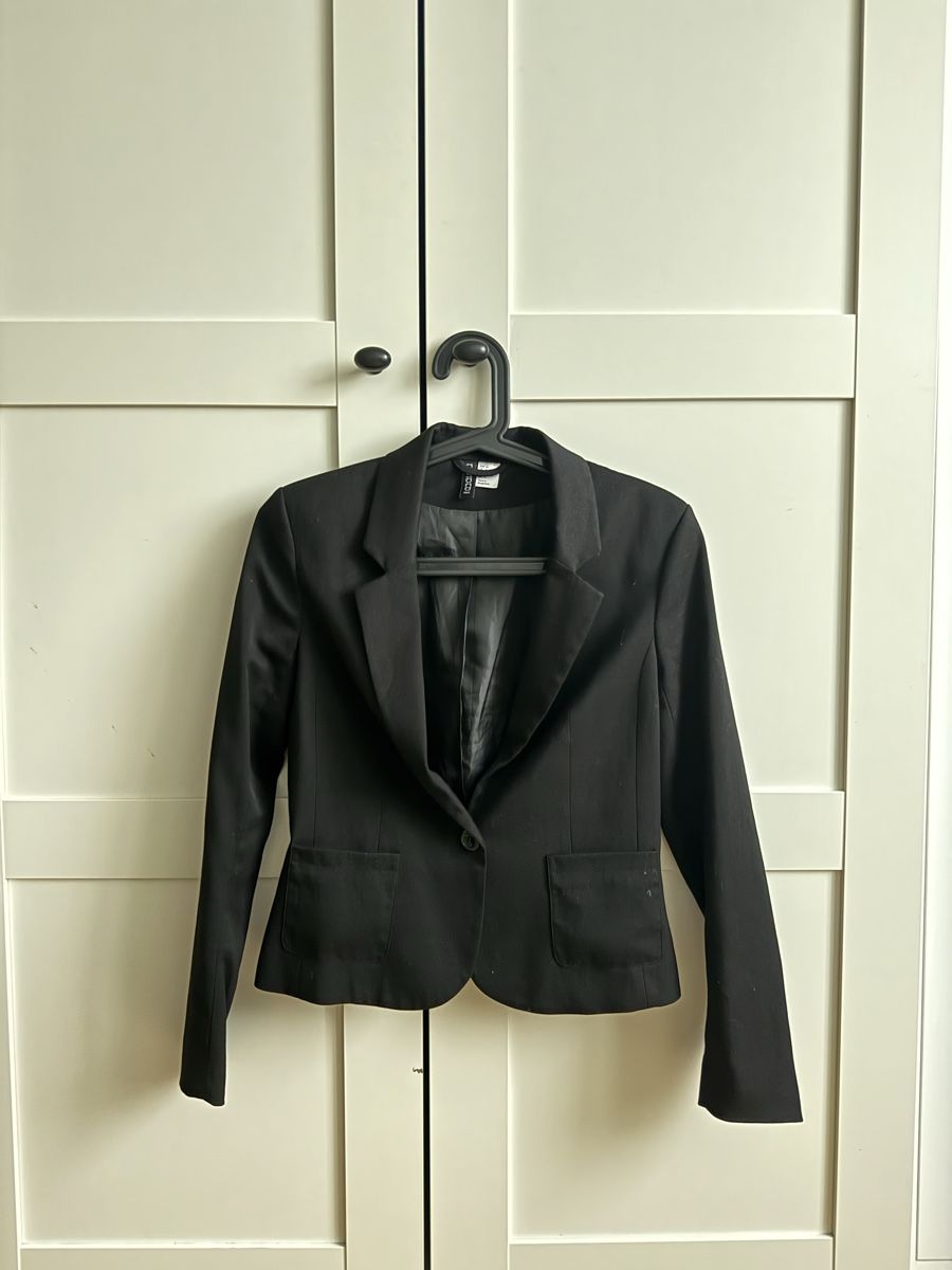 H&M Jacken:  Blazer schwarz – Neu (gemäss Beschreibung) aus Winterthur von ste_5vfj
