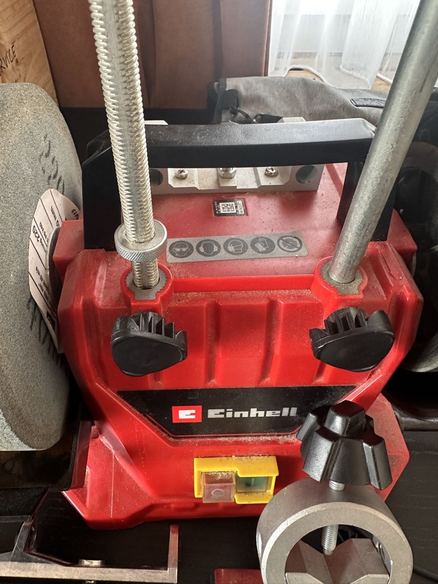 Einhell Tutti gli attrezzi: Wet Grinder Einhell TC-WG 200 with accessories – Usato da Uster venduto da sil_6ndz 8