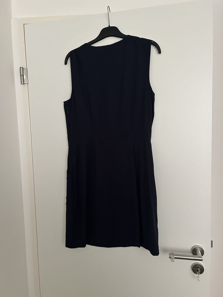 Kleider: Sommerkleid Forever New DEMIN – Gebraucht aus Zeihen von Marina.97 1