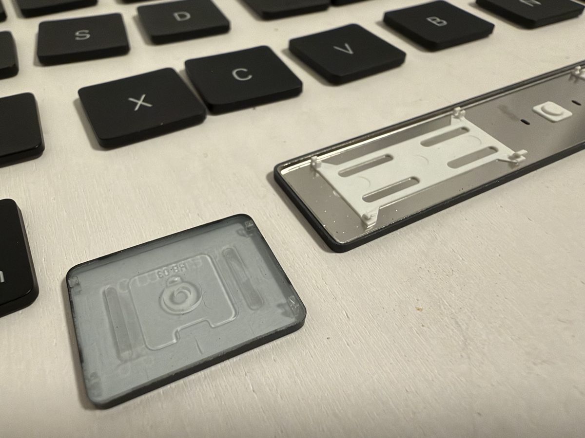 Apple Tastiere: 2017 MacBook Pro key caps – Nuovo (secondo la descrizione) da Zürich venduto da jankais3r 2