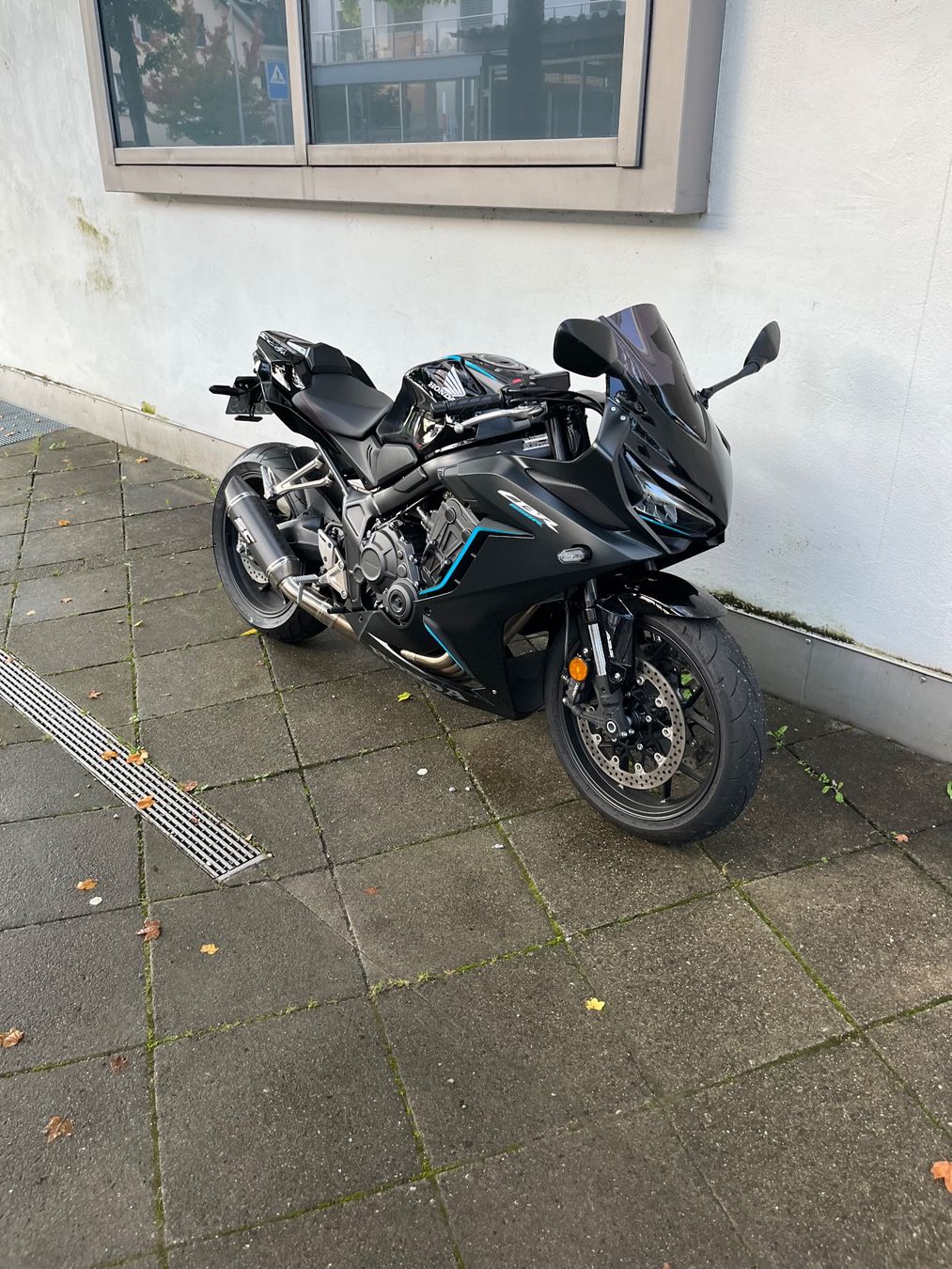 Honda Strada: Honda Cbr 650 RA – Usato da Uerikon venduto da lupin123 2