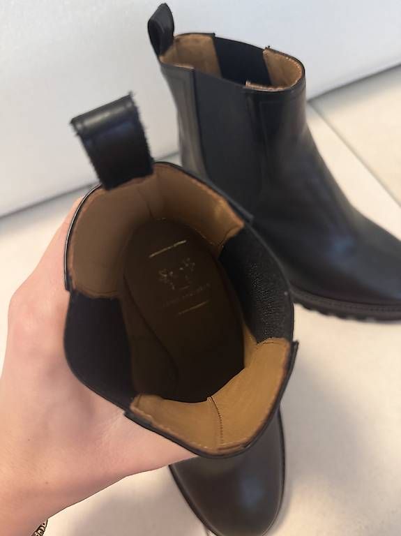 Scarpe da donna: Benci Brothers Stiefeletten 37 – Usato da Thalwil venduto da giulia123_ 2