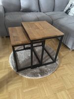Salontisch klein mit Teppich