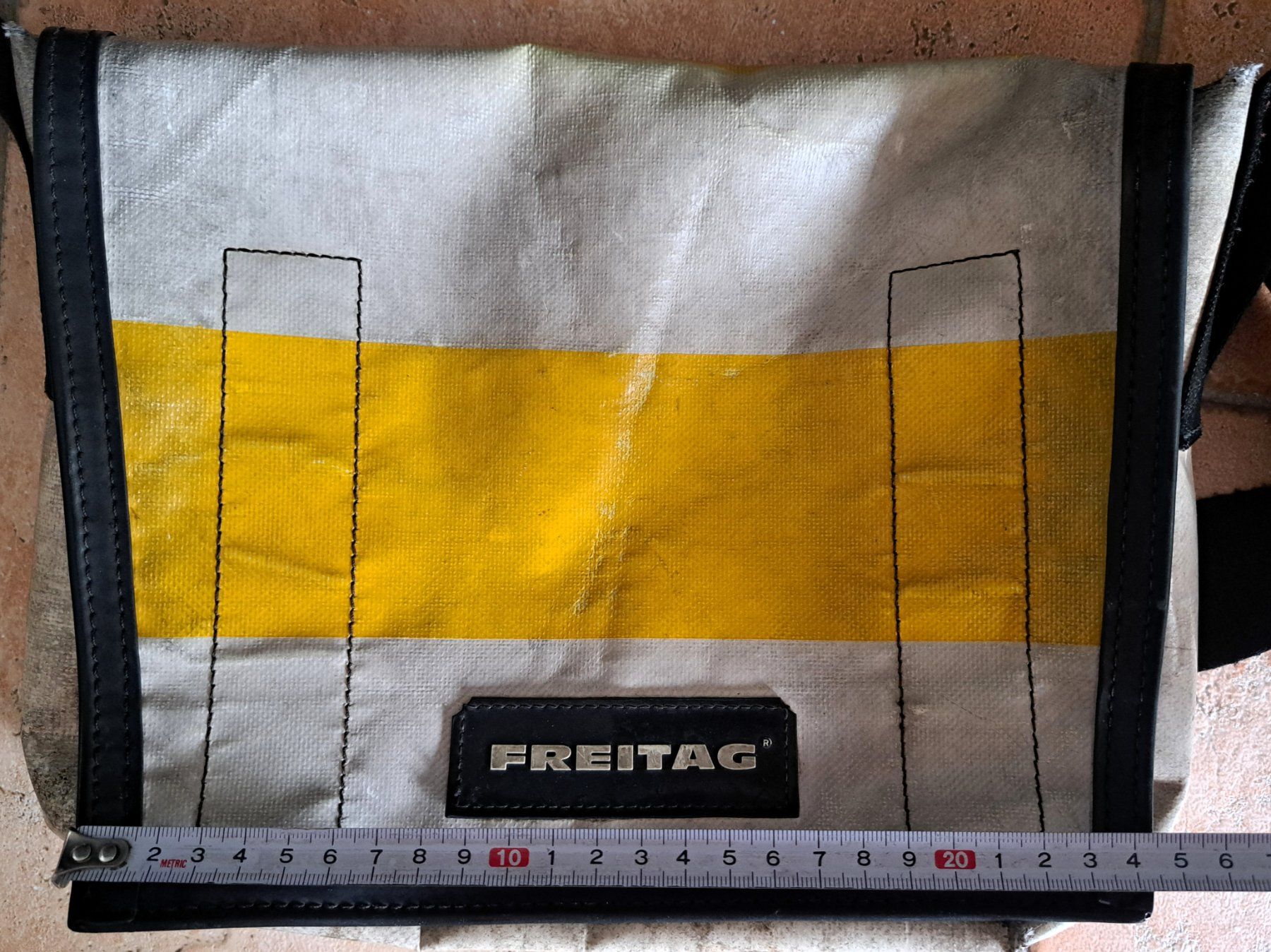Freitag Taschen: FREITAG Tasche, F11 Lassie – Gebraucht aus Sennhof (Winterthur) von gubine 1