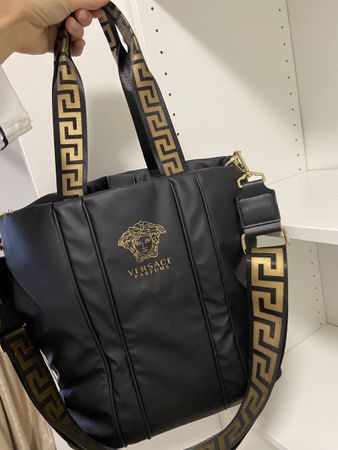 Versace Parfums Tasche schwarz Gold guter Zustand