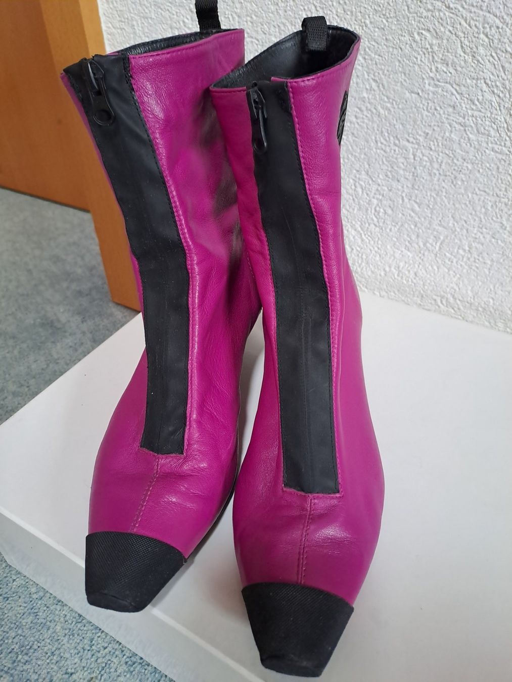 Scarpe da donna: Stiefeletten Marke RAS, Gr. 39, NP 398.-- – Usato da Frauenfeld venduto da Andadaa 2